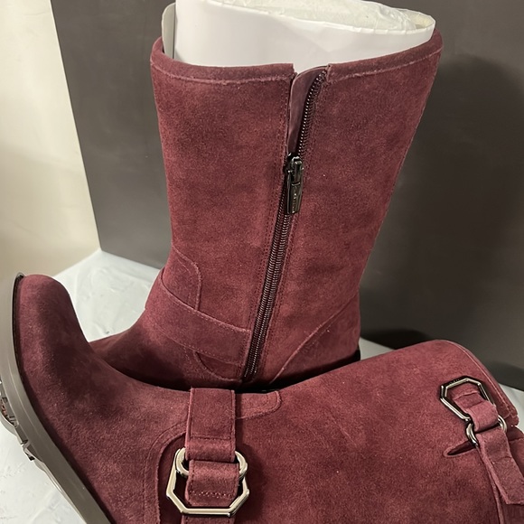 NIB Vince Camuto Women’s Wadelyn Leather Round Toe Mid-Calf Boot, Red - 6.5 - Picture 7 of 13